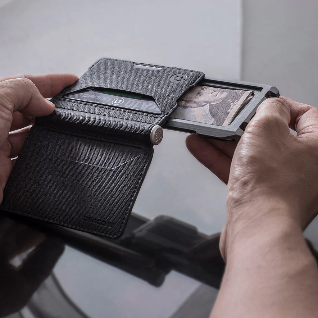 A10 ADAPT™ BIFOLD PEN WALLET - Image 10