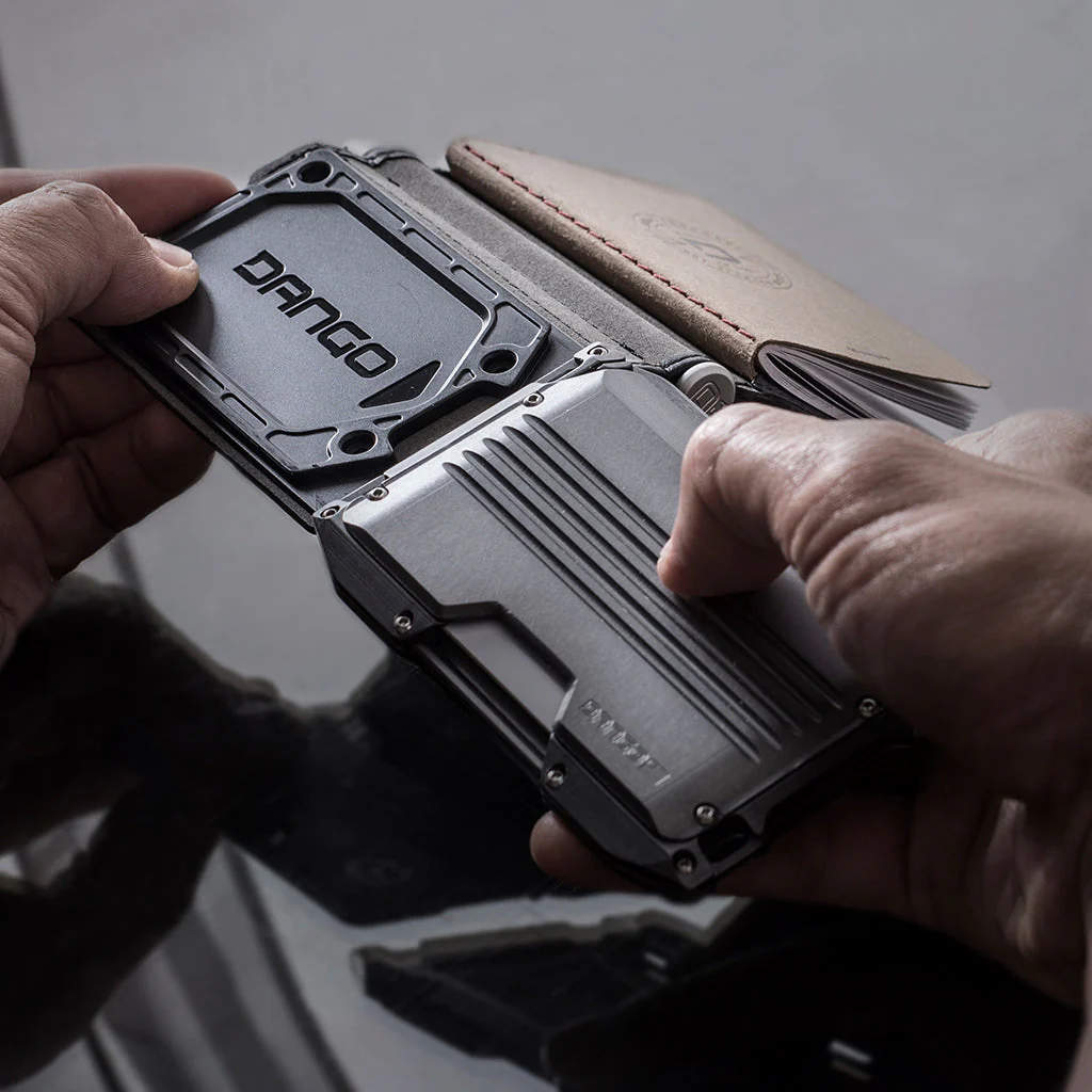 A10 ADAPT™ BIFOLD WALLET - Image 11