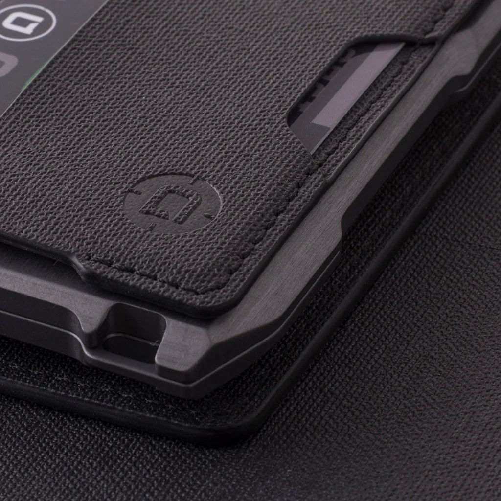 A10 ADAPT™ BIFOLD WALLET - Image 7
