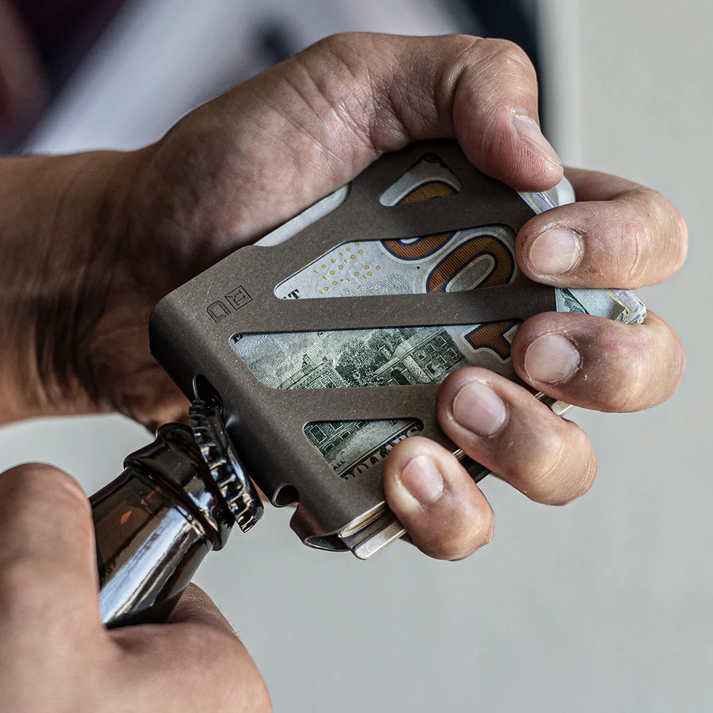 MC01 TITANIUM MONEY CLIP - Image 29